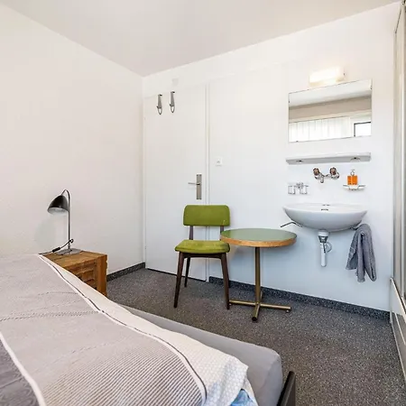Hotel Haus Am Wald Arosa